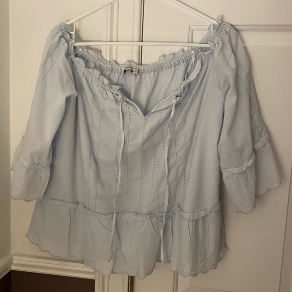 Abercrombie Blouse - Picture 1 of 1